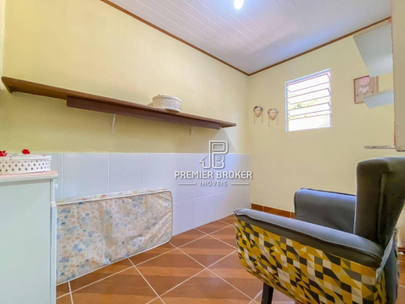 Imagem Casa com 2 Quartos à Venda, 100 m² em Pessegueiros - Teresópolis Imagem Casa com 2 Quartos à Venda, 100 m² em Pessegueiros - Teresópolis