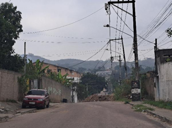 Imagem Apartamento com 2 Quartos à Venda, 52 m² em Vista Alegre - Sao Goncalo