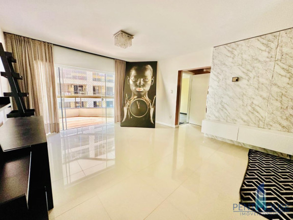 Imagem Apartamento com 3 Quartos à Venda, 225 m² em Centro - Balneário Camboriú Imagem Apartamento com 3 Quartos à Venda, 225 m² em Centro - Balneário Camboriú