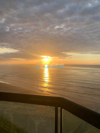 Imagem Apartamento com 3 Quartos à Venda, 125 m² em Caiçara - Praia Grande