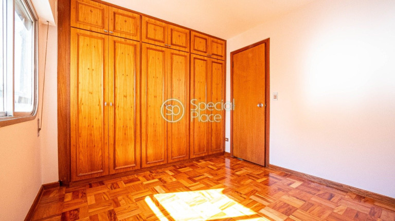 Imagem Apartamento com 3 Quartos à Venda, 220 m² em Itaim Bibi - São Paulo