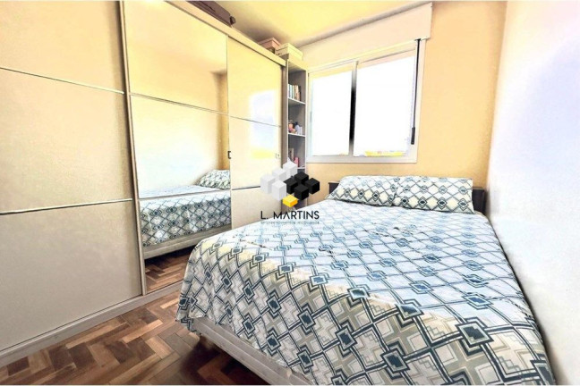 Imagem Apartamento com 3 Quartos à Venda, 60 m² em Sarandi - Porto Alegre