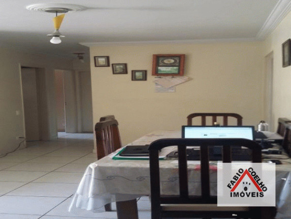 Apartamento à Venda,  em Capão Redondo - São Paulo