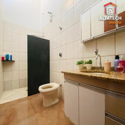 Imagem Casa com 6 Quartos à Venda, 196 m² em Chácara Alvorada - Poços De Caldas Imagem Casa com 6 Quartos à Venda, 196 m² em Chácara Alvorada - Poços De Caldas