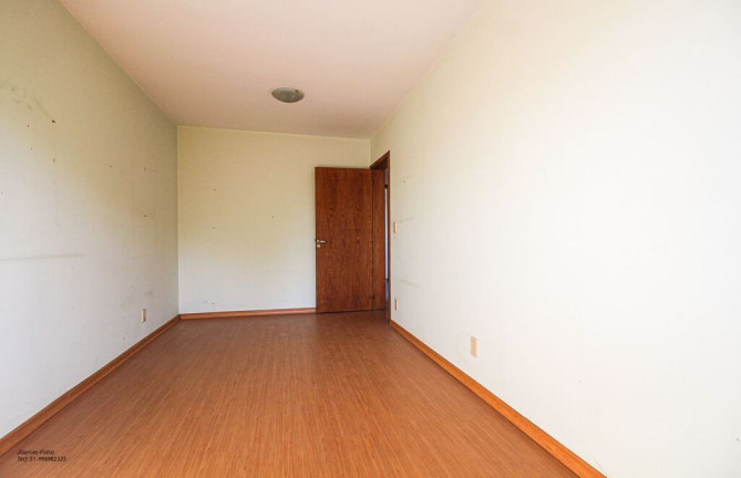 Imagem Casa com 3 Quartos à Venda, 220 m² em Ipanema - Porto Alegre