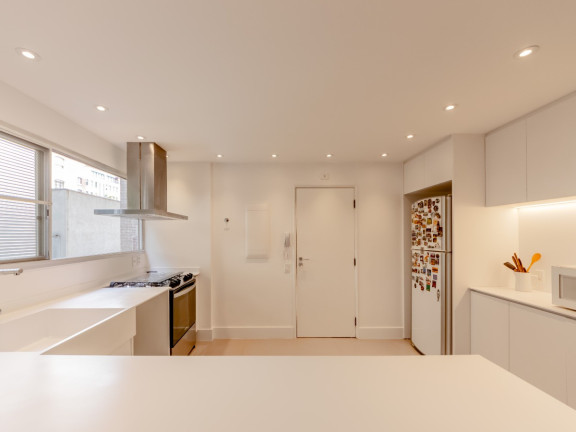 Imagem Apartamento com 4 Quartos à Venda, 223 m² em Pinheiros - São Paulo Imagem Apartamento com 4 Quartos à Venda, 223 m² em Pinheiros - São Paulo