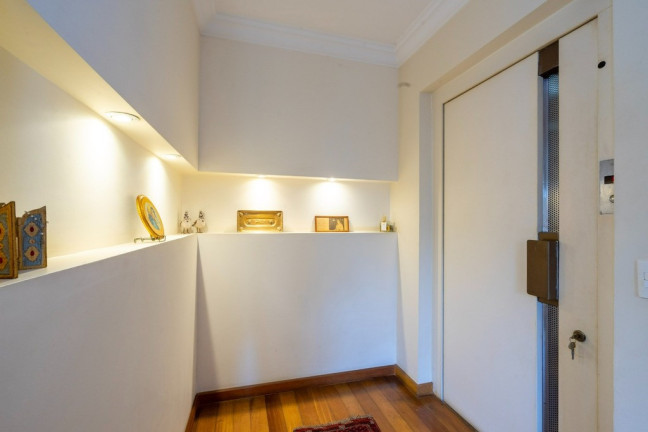 Imagem Imóvel com 3 Quartos à Venda, 185 m² em Vila Suzana - São Paulo Imagem Imóvel com 3 Quartos à Venda, 185 m² em Vila Suzana - São Paulo