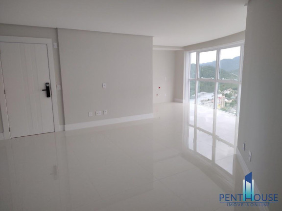 Imagem Apartamento com 3 Quartos à Venda, 140 m² em Centro - Balneário Camboriú Imagem Apartamento com 3 Quartos à Venda, 140 m² em Centro - Balneário Camboriú