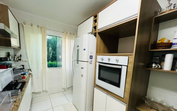 Imagem Casa com 4 Quartos à Venda, 180 m² em Buraquinho - Lauro De Freitas Imagem Casa com 4 Quartos à Venda, 180 m² em Buraquinho - Lauro De Freitas