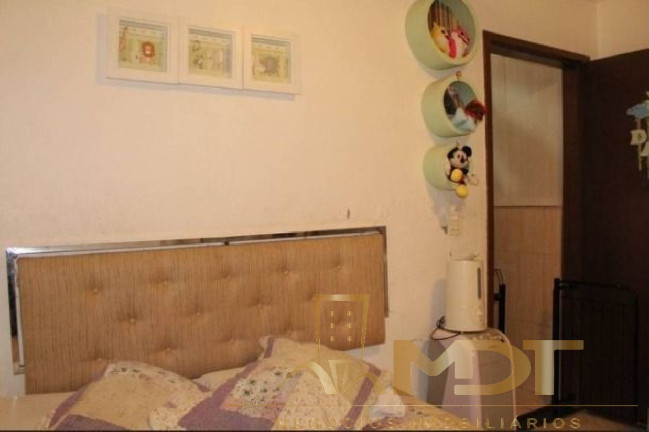 Imagem Casa com 3 Quartos à Venda, 140 m² em Mantiqueira - Belo Horizonte