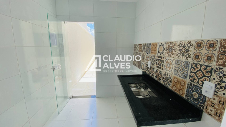 Imagem Casa com 2 Quartos à Venda, 74 m² em Mangabeira - Feira De Santana