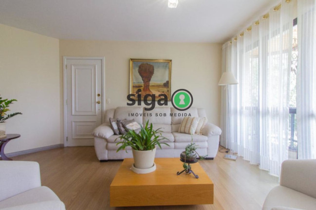 Apartamento com 3 Quartos à Venda, 121 m² em Panamby - São Paulo