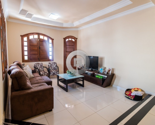 Imagem Casa com 3 Quartos à Venda, 435 m² em Vila Santa Maria - Montes Claros Imagem Casa com 3 Quartos à Venda, 435 m² em Vila Santa Maria - Montes Claros