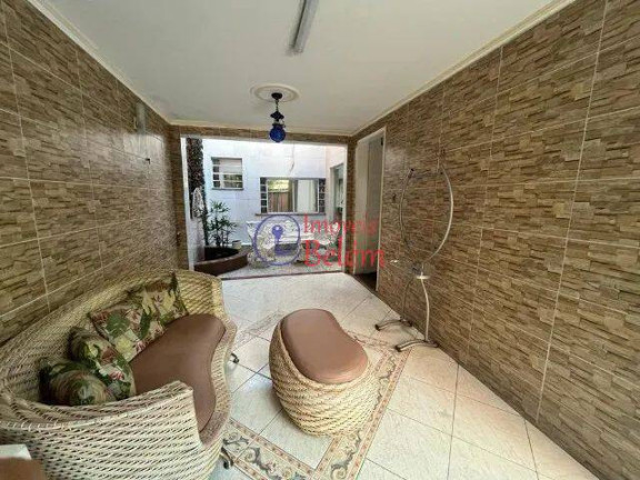 Imagem Casa com 3 Quartos à Venda, 319 m² em Nazare - Belém