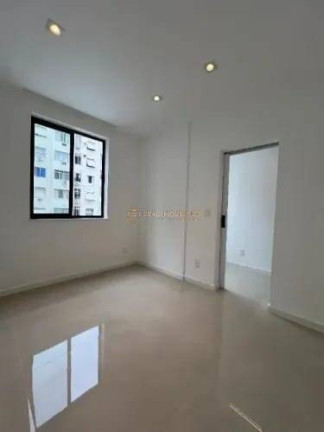 Imagem Apartamento com 1 Quarto à Venda, 33 m² em Ipanema - Rio De Janeiro Imagem Apartamento com 1 Quarto à Venda, 33 m² em Ipanema - Rio De Janeiro