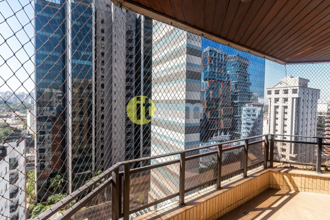 Imagem Apartamento com 3 Quartos para Alugar, 240 m² em Itaim Bibi - São Paulo Imagem Apartamento com 3 Quartos para Alugar, 240 m² em Itaim Bibi - São Paulo