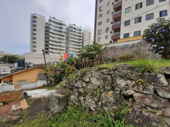 Imagem Imóvel à Venda, 227 m² em Itacorubi - Florianópolis Imagem Imóvel à Venda, 227 m² em Itacorubi - Florianópolis