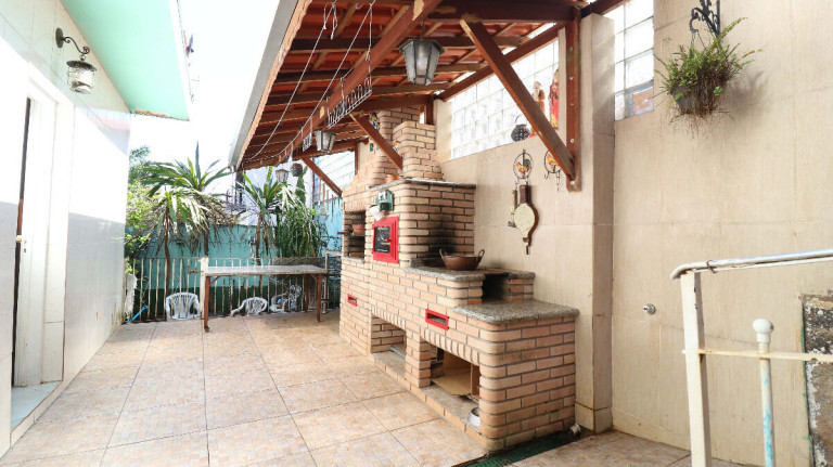 Imagem Casa com 3 Quartos à Venda, 136 m² em Vila Irmãos Arnoni - São Paulo