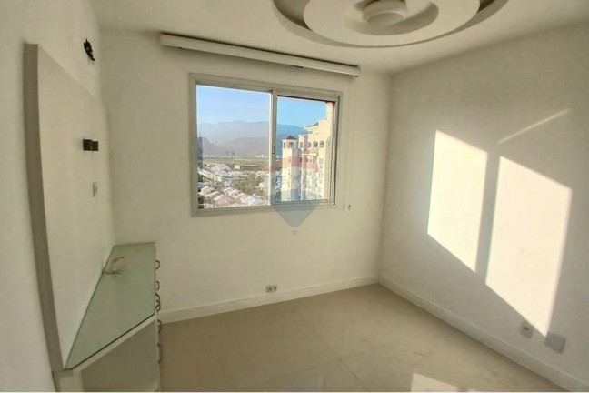 Imagem Apartamento com 3 Quartos à Venda, 74 m² em Recreio Dos Bandeirantes - Rio De Janeiro Imagem Apartamento com 3 Quartos à Venda, 74 m² em Recreio Dos Bandeirantes - Rio De Janeiro