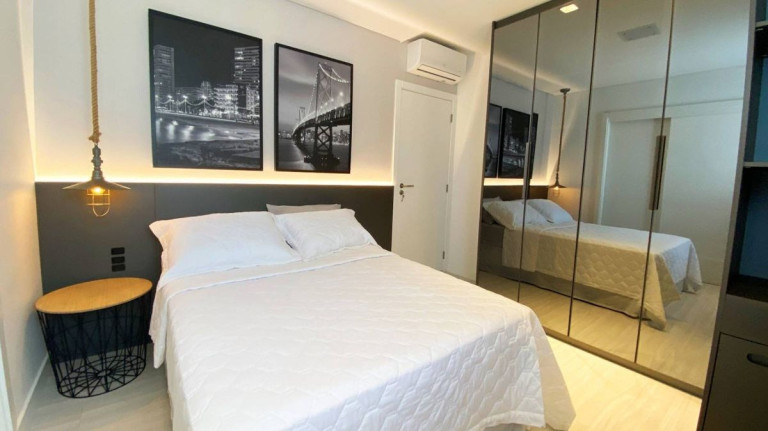 Imagem Cobertura com 4 Quartos à Venda, 240 m² em Centro - Balneário Camboriú