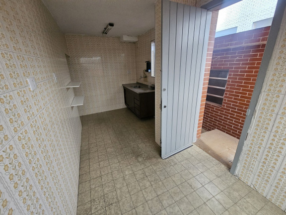 Imagem Casa com 3 Quartos à Venda, 200 m² em Embaré - Santos