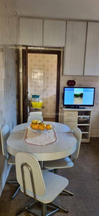 Imagem Casa com 3 Quartos à Venda, 194 m² em Centro - Itapetininga