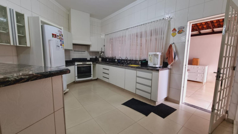Imagem Casa com 6 Quartos à Venda, 495 m² em São Joaquim - Franca Imagem Casa com 6 Quartos à Venda, 495 m² em São Joaquim - Franca