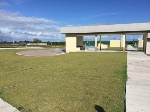 Imagem Terreno à Venda, 250 m² em Goiana Imagem Terreno à Venda, 250 m² em Goiana