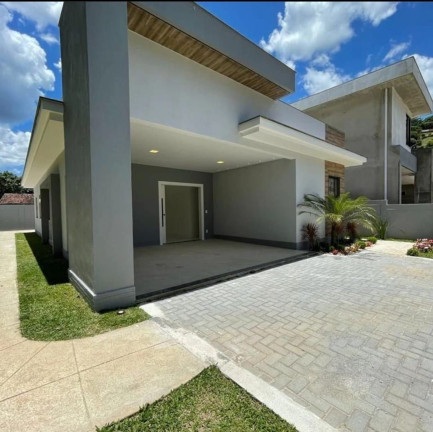 Imagem Casa com 3 Quartos à Venda, 220 m² em Albuquerque - Teresópolis