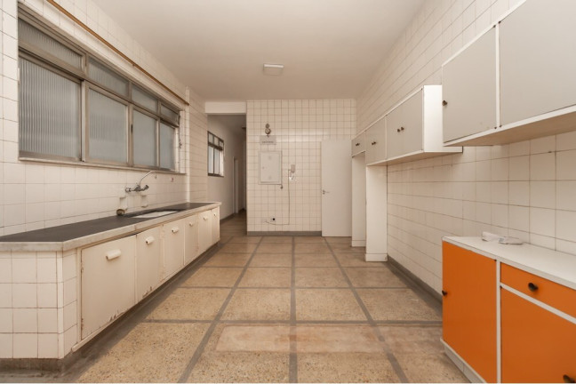 Imagem Imóvel com 3 Quartos à Venda, 345 m² em Cerqueira César - São Paulo