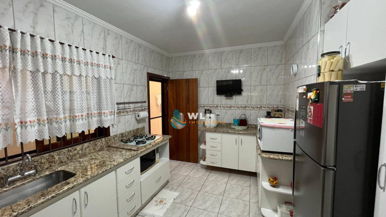 Imagem Casa com 3 Quartos à Venda, 190 m² em Santo Antônio - Louveira Imagem Casa com 3 Quartos à Venda, 190 m² em Santo Antônio - Louveira
