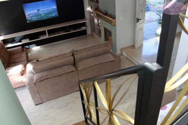 Imagem Sobrado com 4 Quartos à Venda, 90 m² em Condominio - Salto
