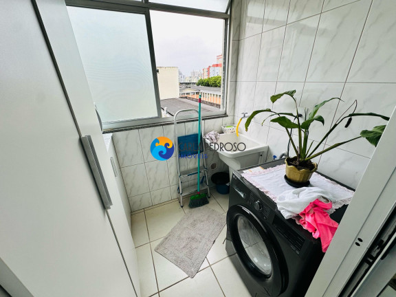 Imagem Apartamento com 2 Quartos à Venda, 59 m² em Comerciário - Criciúma