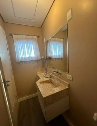 Imagem Casa com 4 Quartos à Venda, 261 m² em Pinheirinho - Curitiba