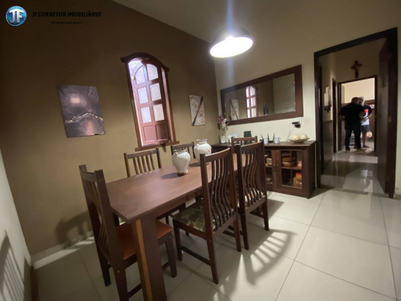 Imagem Casa com 3 Quartos à Venda, 351 m² em Das águas - Ipatinga