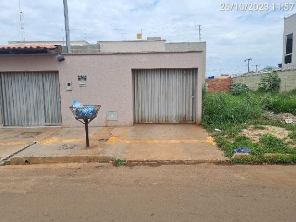 Casa com 2 Quartos à Venda, 125 m² em Residencial Antonio Carlos Pires - Goiania