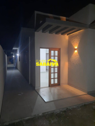Imagem Casa com 3 Quartos à Venda, 74 m² em Balneario Dos Golfinhos - Caraguatatuba Imagem Casa com 3 Quartos à Venda, 74 m² em Balneario Dos Golfinhos - Caraguatatuba
