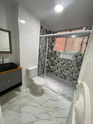 Imagem Apartamento com 2 Quartos à Venda, 78 m² em Gonzaga - Santos Imagem Apartamento com 2 Quartos à Venda, 78 m² em Gonzaga - Santos