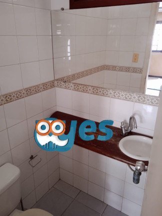 Imagem Casa com 3 Quartos para Alugar, 180 m² em Santa Mônica - Feira De Santana Imagem Casa com 3 Quartos para Alugar, 180 m² em Santa Mônica - Feira De Santana