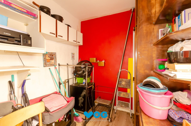 Imagem Imóvel com 2 Quartos à Venda, 72 m² em Santa Cecília - Porto Alegre Imagem Imóvel com 2 Quartos à Venda, 72 m² em Santa Cecília - Porto Alegre