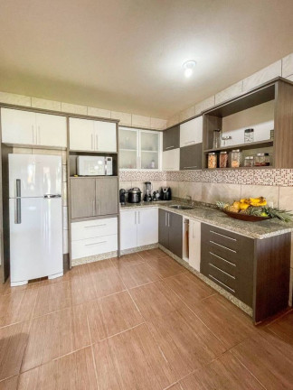 Imagem Casa com 3 Quartos à Venda, 202 m² em Nereu Ramos - Jaraguá Do Sul Imagem Casa com 3 Quartos à Venda, 202 m² em Nereu Ramos - Jaraguá Do Sul
