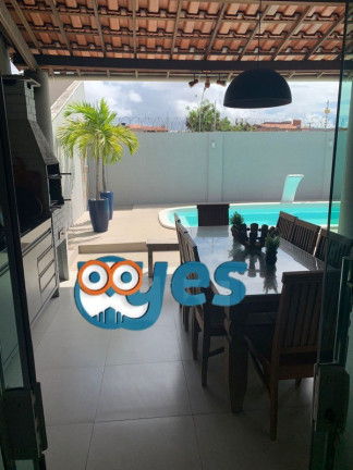 Casa com 3 Quartos à Venda, 300 m² em Centro - Feira De Santana