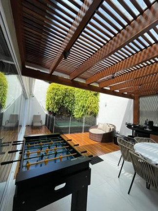 Imagem Casa com 3 Quartos à Venda, 260 m² em Tamboré - Santana De Parnaíba Imagem Casa com 3 Quartos à Venda, 260 m² em Tamboré - Santana De Parnaíba