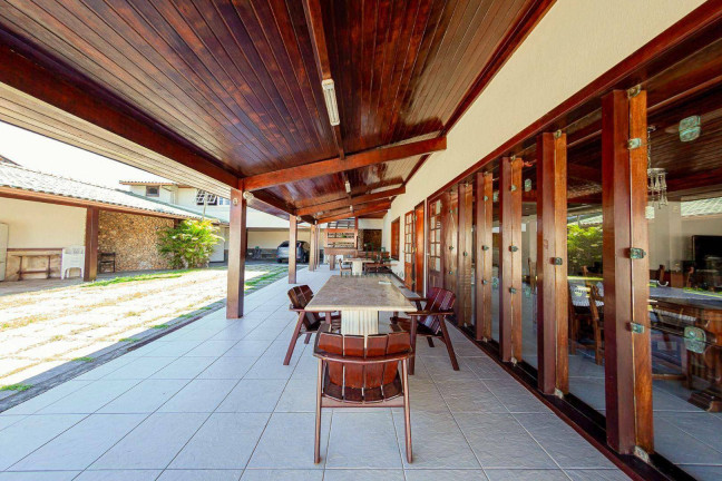 Imagem Casa com 6 Quartos à Venda, 780 m² em Piratininga - Niterói Imagem Casa com 6 Quartos à Venda, 780 m² em Piratininga - Niterói