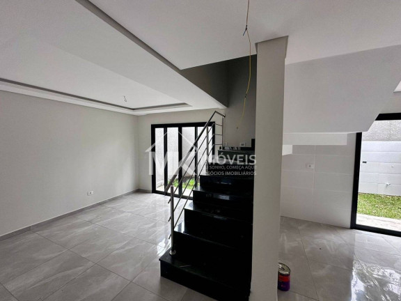 Imagem Sobrado com 2 Quartos à Venda, 148 m² em Uberaba - Curitiba