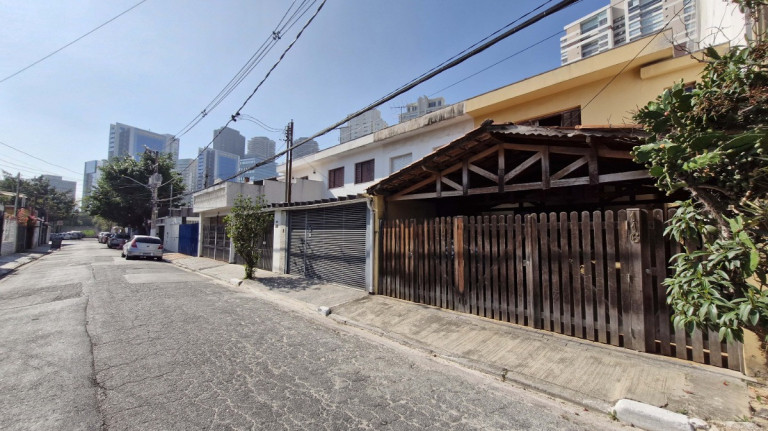 Casa com 3 Quartos à Venda, 135 m² em Santo Amaro - São Paulo