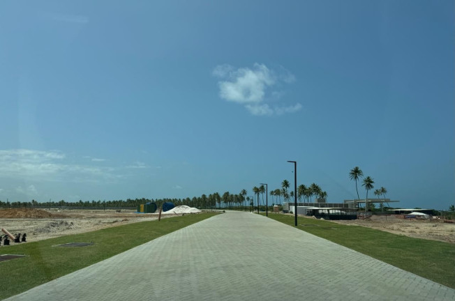 Imagem Terreno à Venda, 805 m² em Guarajuba - Camaçari Imagem Terreno à Venda, 805 m² em Guarajuba - Camaçari