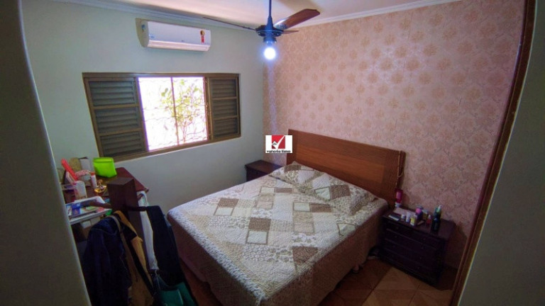 Imagem Casa com 4 Quartos à Venda, 214 m² em Independência - Ribeirão Preto