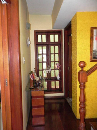 Imagem Sobrado com 3 Quartos à Venda, 283 m² em Rudge Ramos - São Bernardo Do Campo Imagem Sobrado com 3 Quartos à Venda, 283 m² em Rudge Ramos - São Bernardo Do Campo
