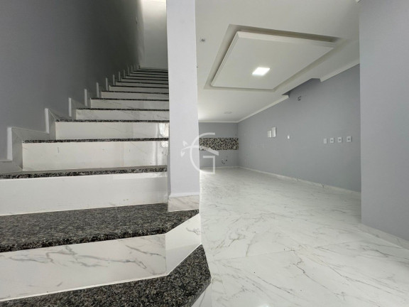 Imagem Casa com 3 Quartos à Venda, em Costa E Silva - Joinville Imagem Casa com 3 Quartos à Venda, em Costa E Silva - Joinville